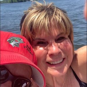 Meet your Posher, Wendy